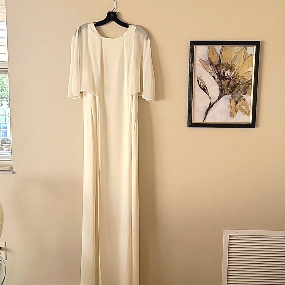 Halston Ivory Evening Gown - Size 10